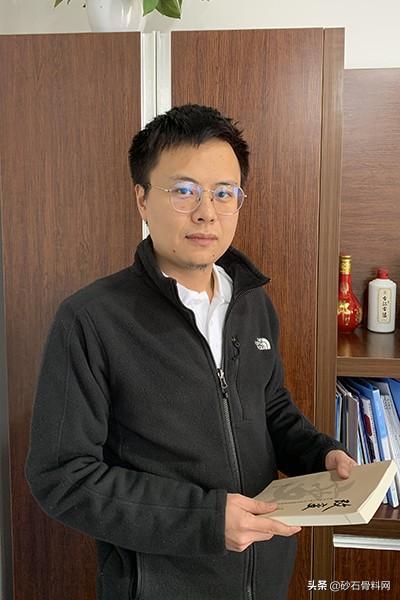 砂石中间商怎么挣钱