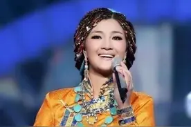 降央卓玛幸福全家福！图片