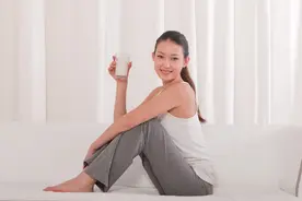 牛奶能不能喝？图片