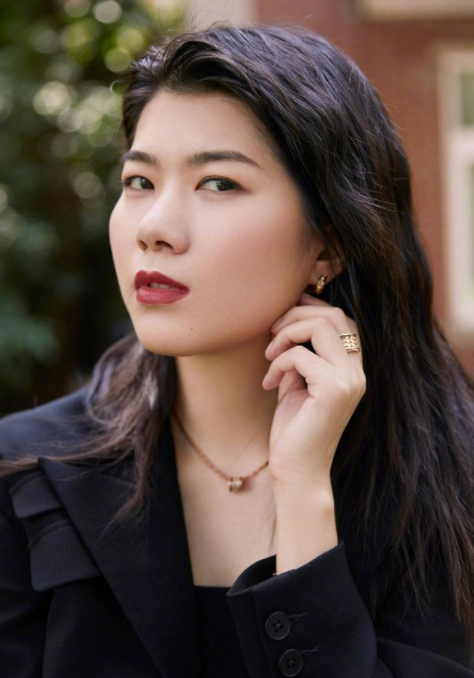 脱口秀杨笠谈不成爱情的缘故原由,网友真是思维鬼才