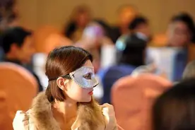 上海“剩女”泛滥，条件优秀却没人娶？来沪打工妹的婚姻难题图片