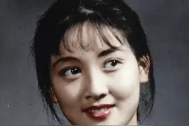 “京圈大佬”张国立：弃恩妻娶邓婕，儿子吸毒现世报，临老一身泥图片