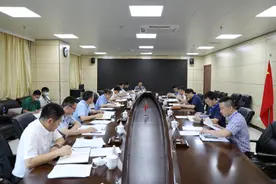 席扬会见自治区司法厅党委书记林金文图片
