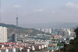 西宁南山公园丨透过历史烟云的美丽休憩地图片