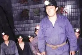 19年前，一个普通矿工勇救60名工友，感动中国，如今是国企董事长图片