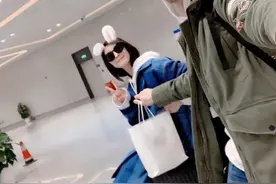 赵奕欢公布恋情，于千万人海中，遇见宝藏男孩竟是富二代的他图片