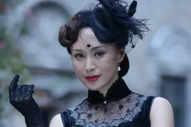 戏里富到流油，戏外是千金小姐，养男友裸婚，她却说很幸福图片