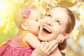 孩子3岁10个月喜欢跳舞，音乐敏感期来了，我该报个启蒙班吗？图片