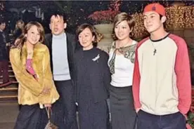 陈冠希二姐陈见飞晒近照，姐弟三人温馨合影，与黑人男友互见家长图片