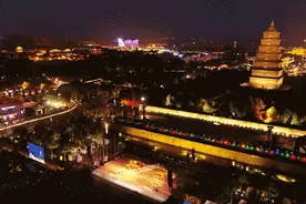 好好的大雁塔怎么斜了？图片