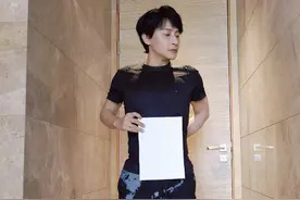 “帅虎”陈志朋，9招减10kg，练成「A4腰」，去掉中年油腻图片