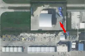 歼轰20、忠诚僚机还是第六代战斗机？美媒曝光成飞无尾三角翼战机图片