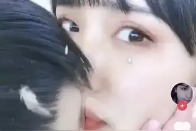 南阳网红女幼师嘴对嘴亲小男孩，惹怒1000万网友！图片