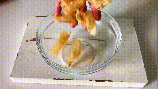 红枣杞子花胶炖牛奶 2026年红枣杞子花胶炖牛奶的做法