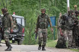 印度军队调动频繁，仅是作出姿态而已，国防部：中印边境冲突责任完全在印方图片