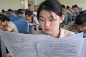 云南女生李盈高考668分，放弃985大学选择复读，这是为什么呢？图片