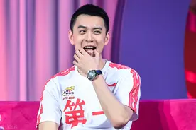杨鸣：有人打球容易上头，不愿意碰首钢，顶撞教练是历史问题图片