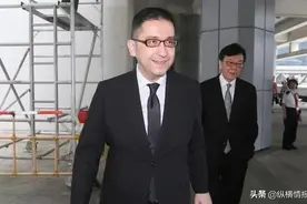 儿子得知生父是舅舅以后，不难过反而很开心，因为舅舅是千亿富豪图片