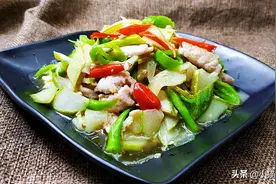 教你黄瓜好吃的做法，酸爽可口，非常解油腻，春天来吃真是味美图片