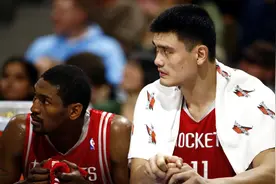 重排NBA选秀之2002年：姚明状元位置不保，二轮秀完成超级逆袭图片