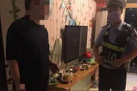 奶奶心疼孙子偷偷“代写作业”夫妻俩为如何教育孩子闹矛盾图片