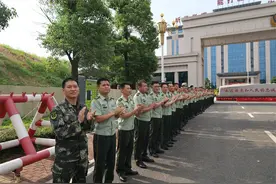 武警福建总队漳州支队喜迎首批春季入伍新兵下连图片