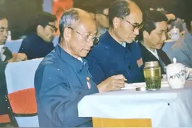 老党员李自荣：一生信念——永远跟党走、听党话、感党恩图片