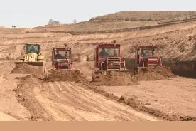 「奋斗百年路 启航新征程·学党史 悟思想 办实事 开新局」 和平乡：学用结合 学做互促图片