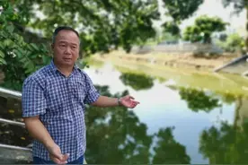 惊险！4岁男童坠河遇溺，幸好有这群街坊……图片