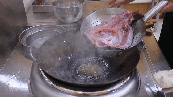 不用烤炉，大厨教你在家做烤鱼，用料过程都详细，简单易学味道好