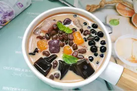 一杯网红奶茶28元，自己在家做超简单，料足成本低，一杯管饱图片