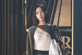 原来我离顶流女团就差一双袖子？图片