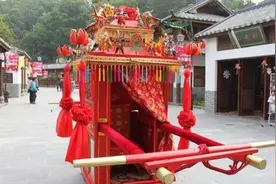 故事：狐狸偷恩人的烧鸡，丈夫含泪看向妻子，你自由了图片