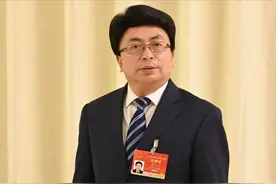 风从巴渝来 | 全国人大代表谭平川：建议在医疗机构设立安全检查图片