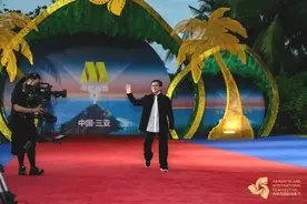 高清美图+视频！电影节闭幕式红毯秀众星云集！图片