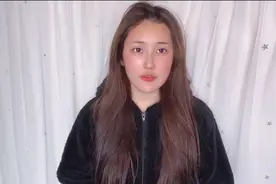 女网红举报10多年前班主任性骚扰 有同学称老师严格 学校：已停职图片