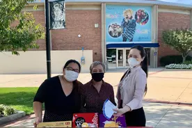 收月饼礼盒，听音乐会……特殊时期，温肯交换生在美国过别样中秋图片