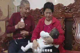 67岁高龄妈妈产女后续：天赐宝宝已6个月了，如今一家人重归于好图片