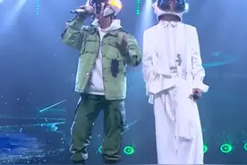 《蒙面唱将》设置悬念：70亿影星将登场，甄子丹是街舞第一人？图片