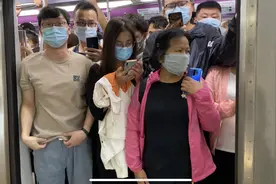 北京月收入10000，是什么生活状态？一年能剩下多少？图片