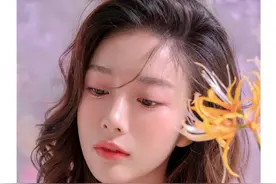我以为爱有一双白色的翅膀，能带着我飞跃高山和海洋图片