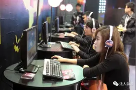 揭秘电竞陪玩：月入几十万靠的是套路图片