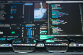 暴涨126.97% 区块链概念股四方精创股东减持套现近2亿元图片