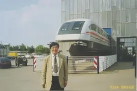 致力推动磁悬浮技术应用，他主导建成国内首个百万焦耳磁能的托卡马克装置图片