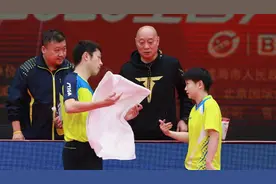 许昕孙颖莎全锦赛混双丢冠遭首败 1-4负王楚钦王曼昱马琳无奈图片