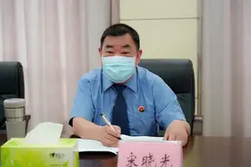 致敬丨天门市抗疫先进个人——宋晓光图片