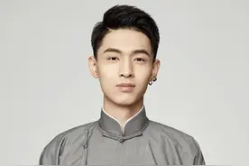 业务能力一般般的秦霄贤凭什么成为团宠，还火遍全网？图片