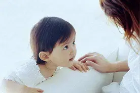 看到别人的好东西就想要，家长除了拒绝，也可以这么做图片