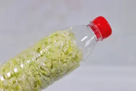 想吃东北酸菜，现在腌制也不晚，教你简单做法，想失败也不容易图片
