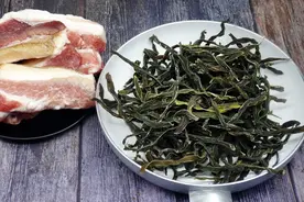 5种蔬菜晒干后，比新鲜的还香，趁着天热晒起来，留着冬天炖肉吃图片